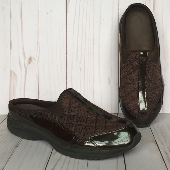 easy spirit women's efrost mule